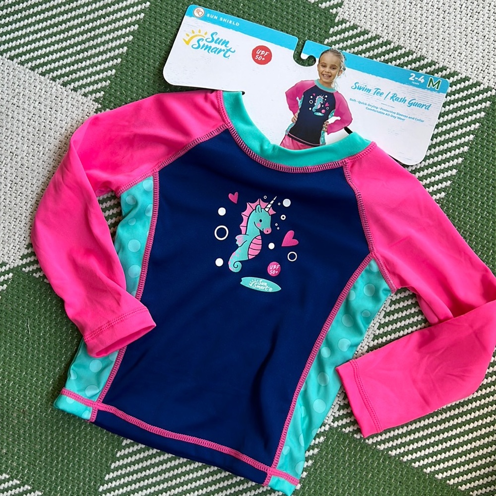 Smart Sun, Girls rash guard, long sleeve,swim tee, sun shield, size 2-4 years.
